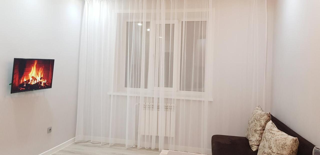 1 Ком Квартира Аблайхана 1 Kokşetau Exterior foto
